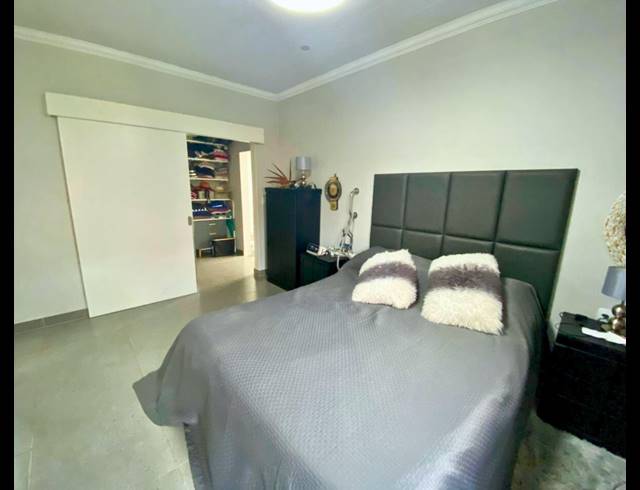 2 BEDROOM HOUSE FOR SALE IN PARADISE COAST